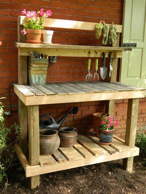 Plans Pallet Potting Bench - Image to u