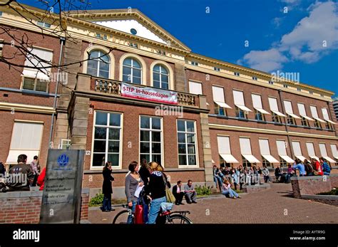 Kamerlingh Onnes Gebouw Steenschuur Law School University Leiden ...