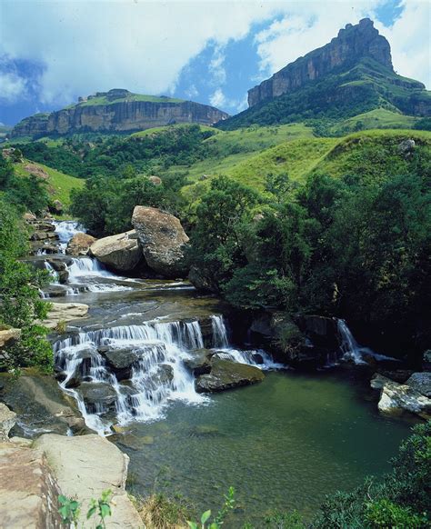 uKhahlamba Drakensberg Park | South africa travel, Africa travel, South ...