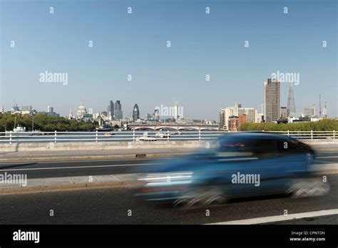 Waterloo bridge skyline london hi-res stock photography and images - Alamy