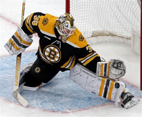 Linus Ullmark leads B's to 2-1 win over Ottawa