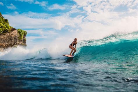 Surfing and transforming the mind