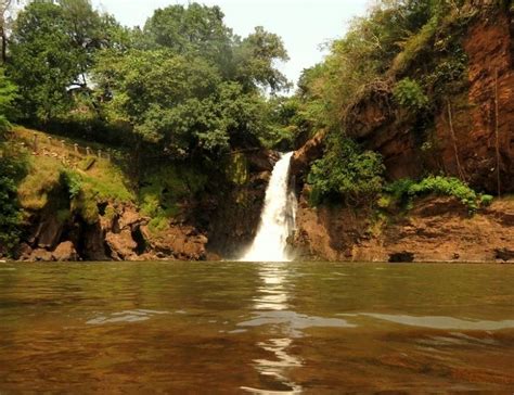 2 Best waterfalls in Goa | Dudhsagar Falls of Goa