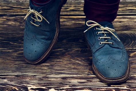 How To Wear Blue Shoes For Men (The Best Outfits Inside) - The Men Hero