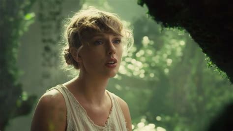 Taylor Swift’s documentary film” Folklore” launched Disney + | FMV6