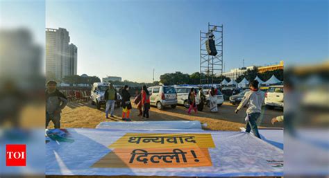 Ramlila Maidan spruced up for swearing-in ceremony of Arvind Kejriwal; 'Dhanyawad Dilli' banners ...