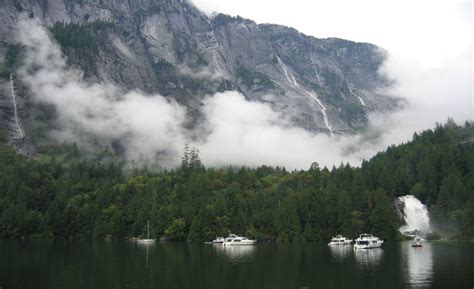 James Bruce Falls, Canada (840 meters) | Natura