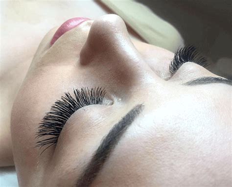 → Eyelash Extensions in Central London【FREE Consultation】