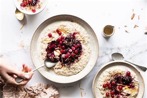 Porridge With Berries Compote - Form