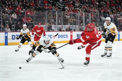 How to get tickets to the Pittsburgh Penguins vs. Detroit Red Wings on Saturday (4/8/23) | See ...