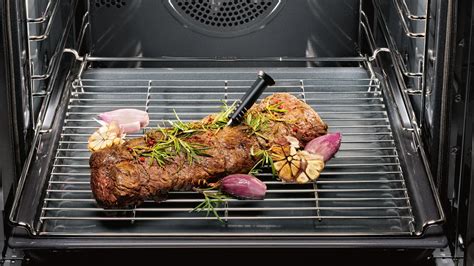 Product Features | Oven accessories | Miele