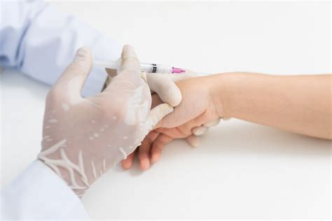 Joint Injections in Boynton Beach, FL | Healthcare Associates Of Palm Beach