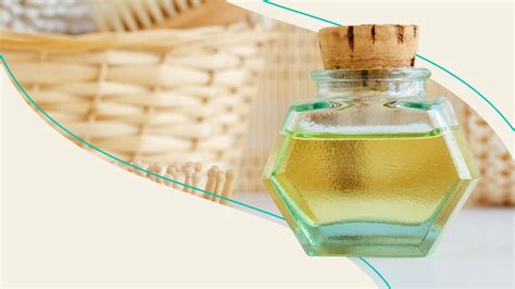 What Are Castor Oil Packs: Do They Live Up to The Hype? | theSkimm