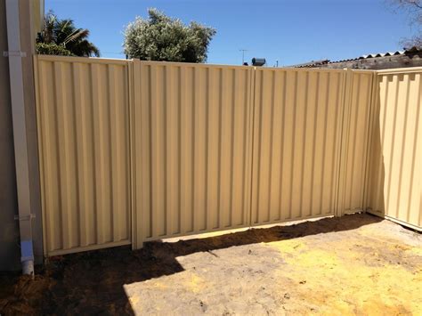 Reliable Colorbond Gates and Colorbond Fencing Contractors Perth | Fence, Outdoor decor, Gate