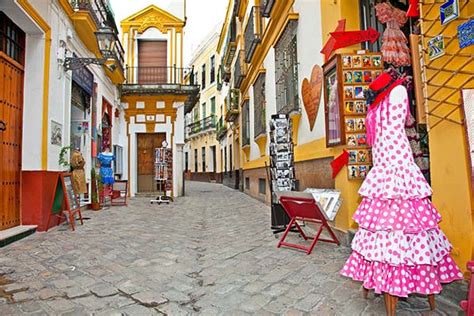 Barrio de Santa Cruz - Seville Old Town (Jewish quarter)