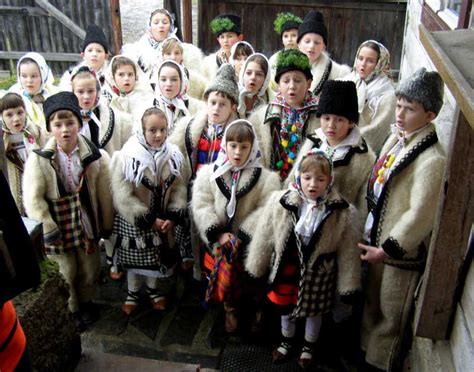 10 Romanian Christmas traditions – positivenewsromania.com