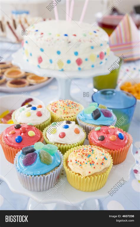 Birthday Party Table Image & Photo (Free Trial) | Bigstock