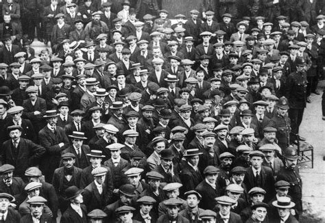 File:British recruits August 1914 Q53234.jpg - Wikimedia Commons