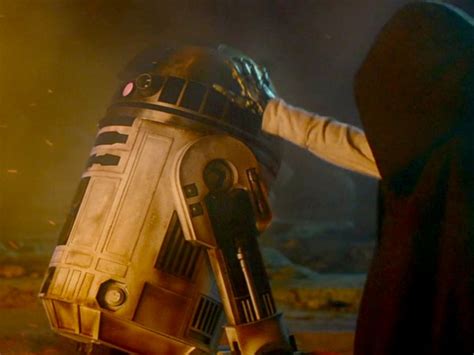 'Star Wars: The Force Awakens': New Trailer, Secrets Revealed During ...