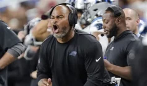 Cleveland Browns Hire Duce Staley as Running Backs Coach - Sports ...