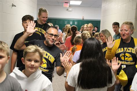 Hamilton Middle School debuts 'High Five Fridays'