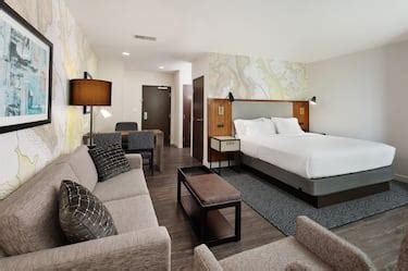 Hotels in Amarillo, TX - Find Hotels - Hilton