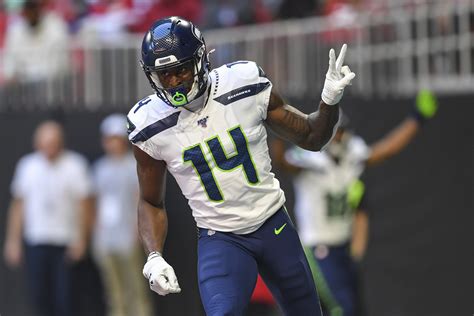 Seahawks Thrilled with Rookie WR DK Metcalf’s Development