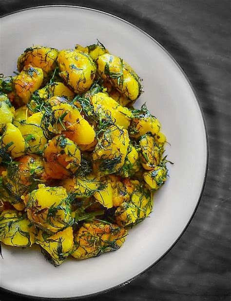 Soya Saag Aloo Recipe (Indian Potatoes Dill Recipe)