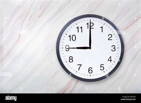 9pm Clock High Resolution Stock Photography and Images - Alamy