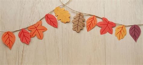 DIY Fall Paper Leaf Garland With a Free Leaves Printable Template