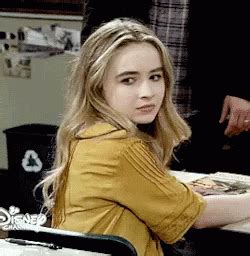 Maya Hart Sabrina Carpenter GIF - MayaHart SabrinaCarpenter GirlMeetsWorld - Discover & Share GIFs