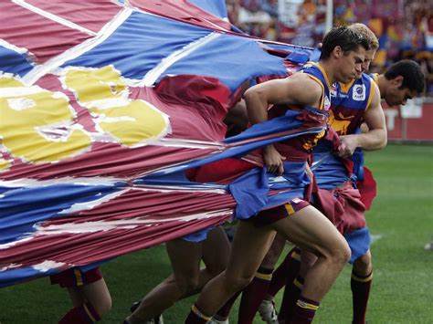 AFL Grand Final: Lions vs Cats preliminary final stirs memories for ...