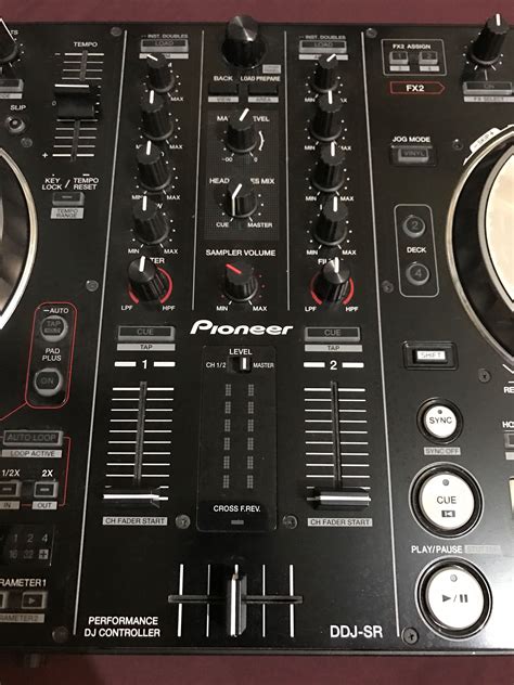 Pioneer DDJ SR DJ Controller, Hobbies & Toys, Music & Media, Musical ...