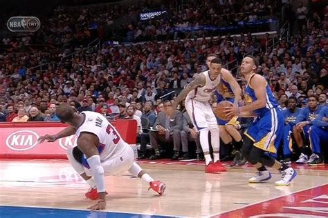 Stephen Curry Embarrasses Chris Paul with Behind-the-Back Dribble and Shot | News, Scores ...