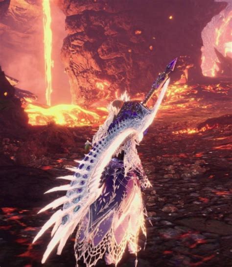 [Top 10] MHW Best Charms that Give You and Advantage | Gamers Decide