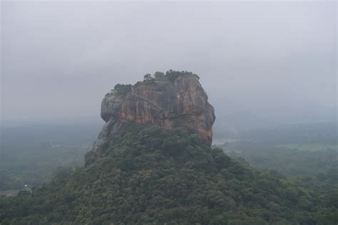 Sigiriya Rock VS Pidurangala Rock, Sri Lanka - which hike to choose ...