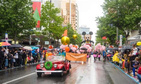 Annual Santa Parade held in Auckland, New Zealand - Global Times