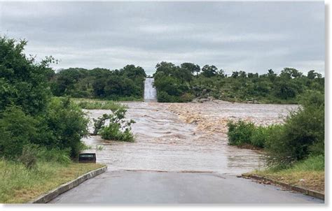 Kruger Park floods as Eloise strikes South Africa, roads under water in ...