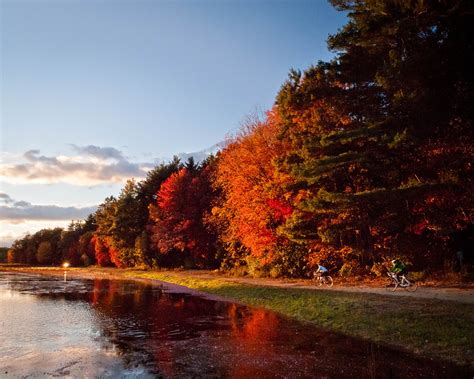 The Trail That Will Take You To The Best Fall Foliage In Massachusetts