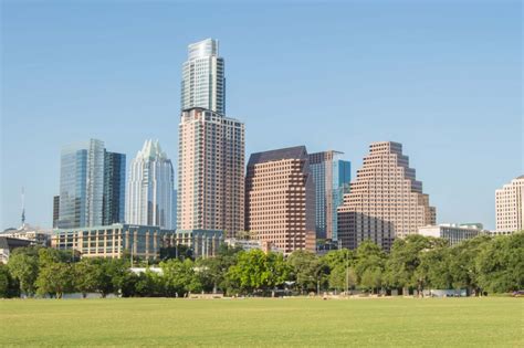 11 Best Picnic Spots in Austin - The Austinot