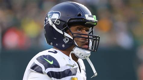 Russell Wilson Trade Rumors: Exec Sounds off on 'Declining' QB