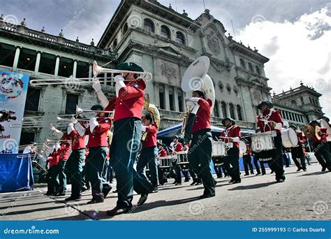 Guatemala Celebrates Independence Day with Colorful Parades and Civic ...