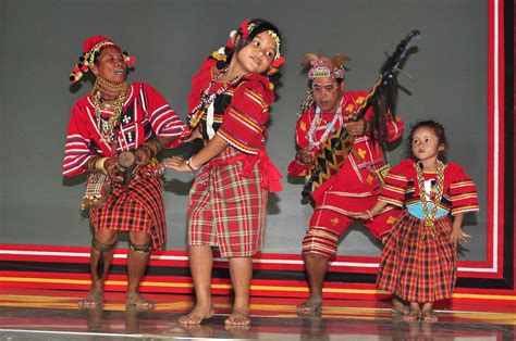 POTTERY, PAPER, AND A CULTURAL TABLEAUX IN CAGAYAN DE ORO - My City, My SM