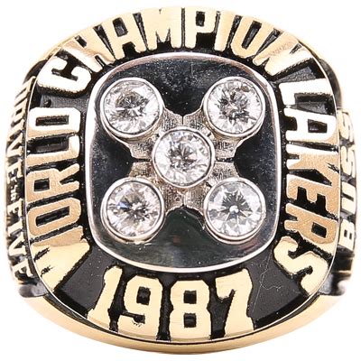 History: Lakers Championship Rings | Lakers championship rings, Nba ...