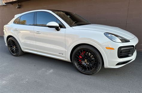 Place Bid - 2022 Porsche Cayenne GTS Coupe | PCARMARKET