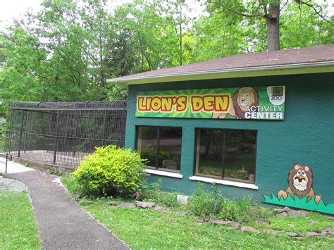 The Old Lion House at Binghamton Zoo at Ross Park -- Bingh… | Flickr