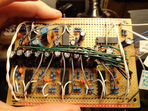 10 band audio spectrum analyzer circuit