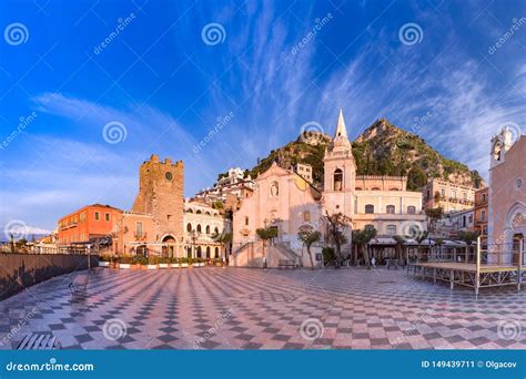 Piazza IX Aprile, Taormina, Sicily, Italy Stock Image - Image of historic, mountain: 149439711