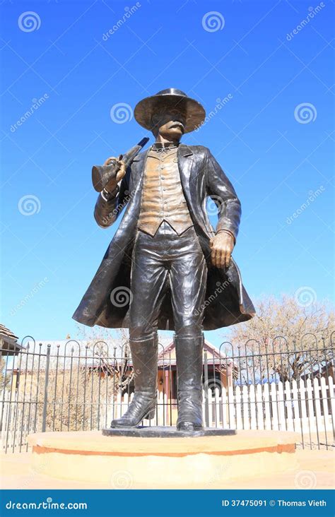 Statue Of Wyatt Earp And Doc Holliday At Tucson Train Station Editorial ...