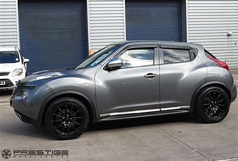 Nissan Juke on Pro Race 1.2 wheels in gloss black | Prestige Wheel Centre News